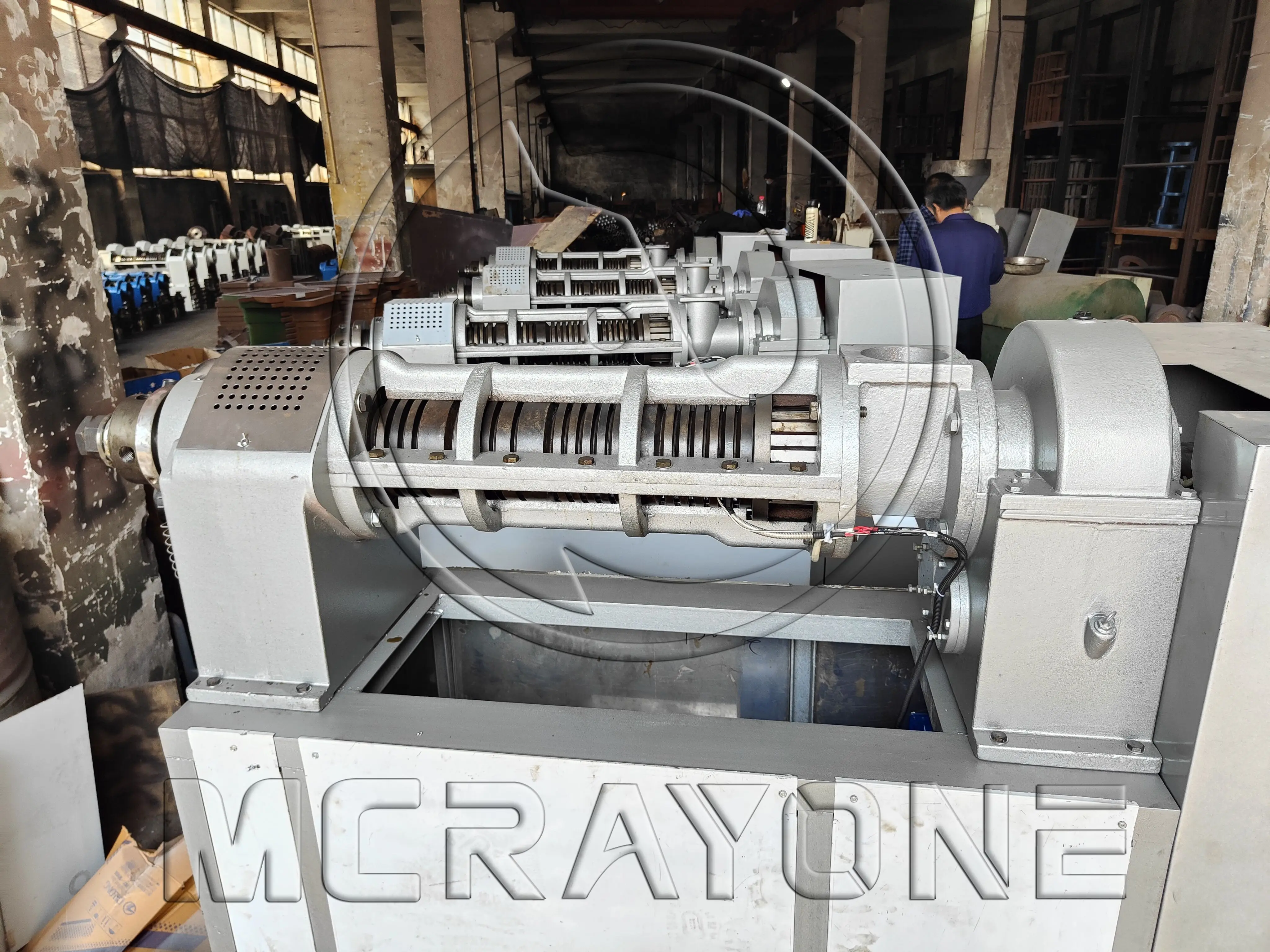 ماكينة تصنيع الزيت من Ruian Every Machinery لآلة معالجة الخضروات في المصنع