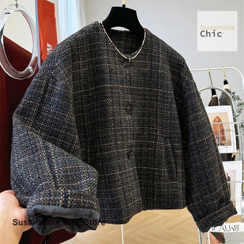 Korean style striped tweed high sense short woolen coat women's autumn and winter new fashion short woolen casual Joker coat.