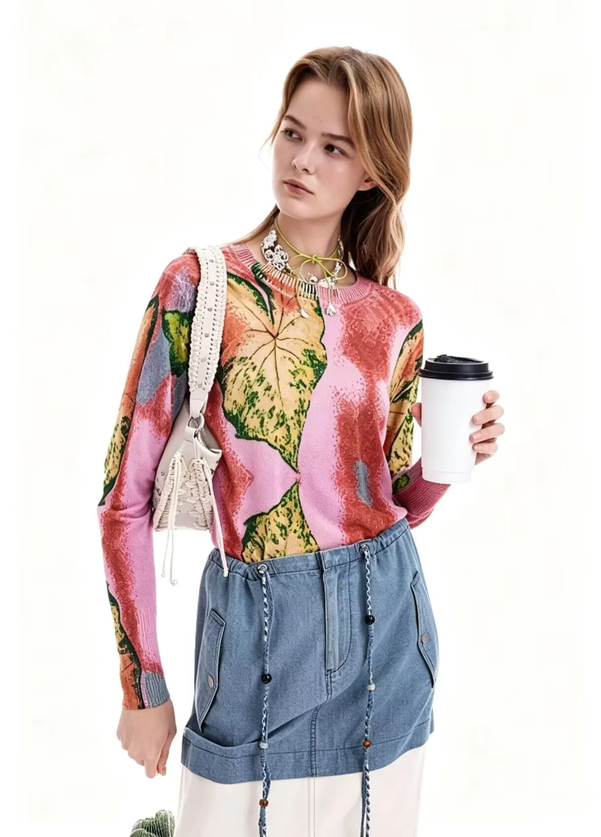 Spanish new style plant and flower printed round-neck long-sleeved knitted sweater for women, women's T-shirt