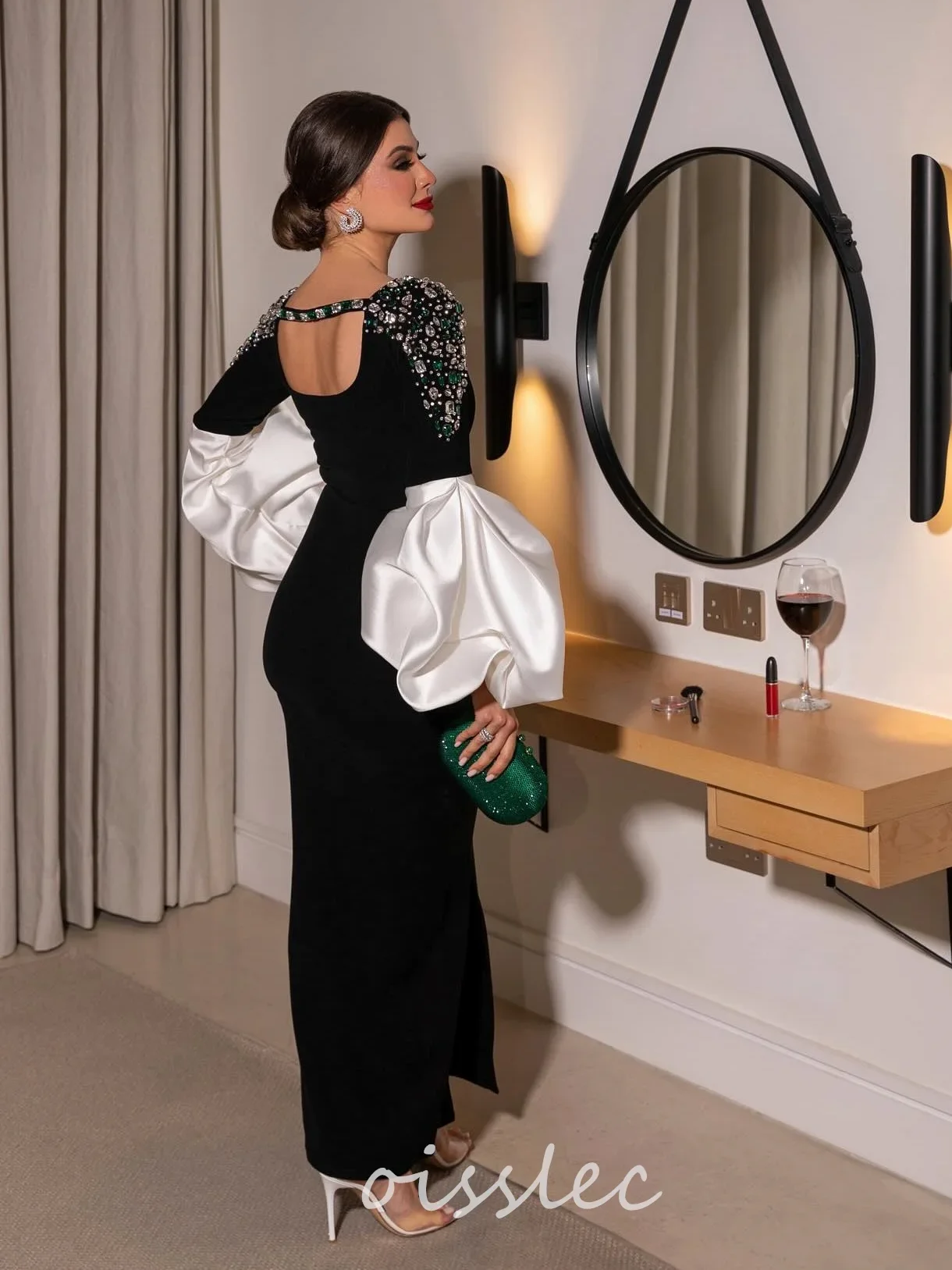 Oisslec  Elegant Fomal Prom Dresses Luxury Beaded Pleated Long Sleeves Vestidos De Noche Backless Evening Party Dress