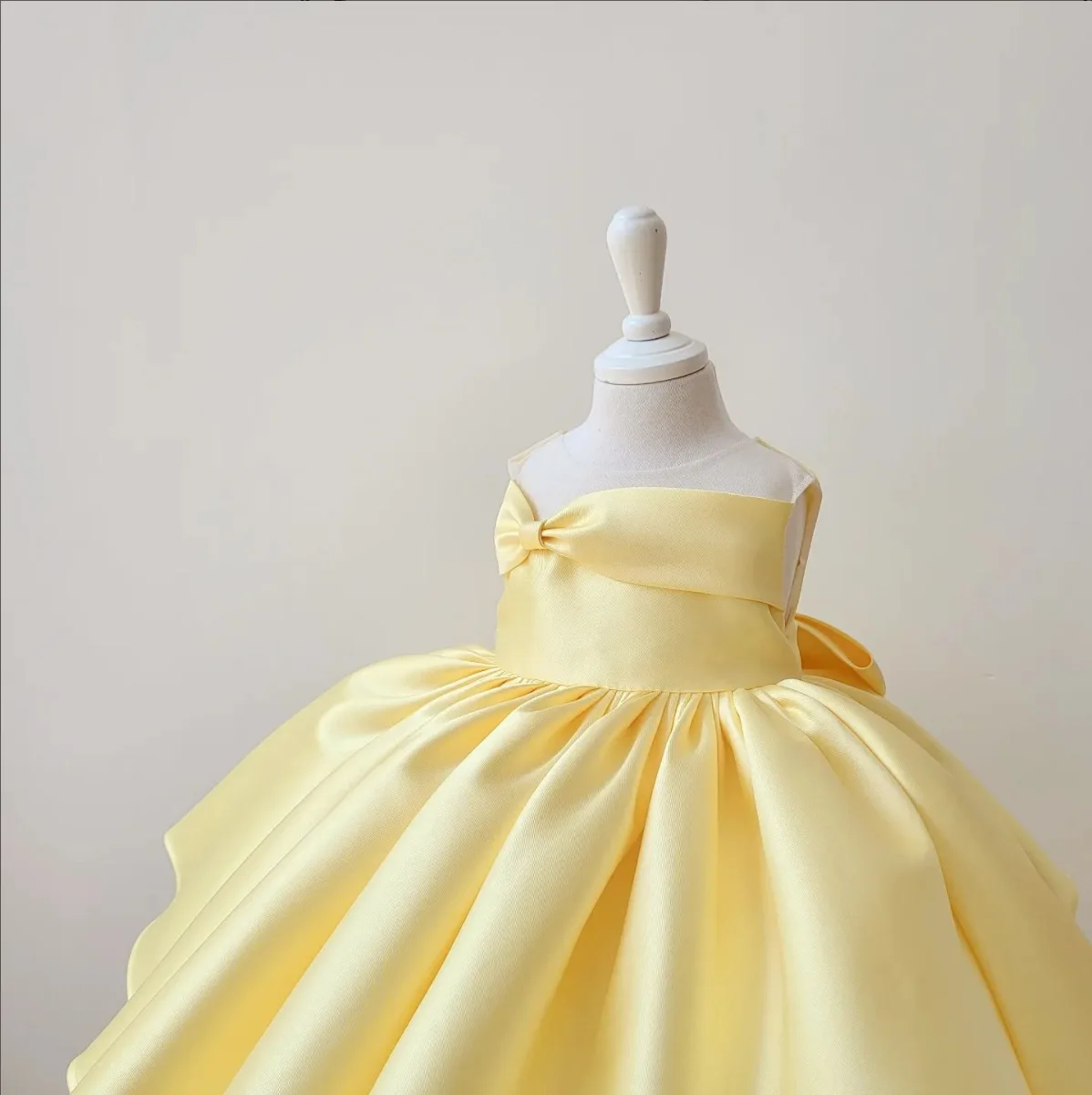 IYEAL Little Girl Princess Dress 2023 Summer Girls\' High end Candy Color Satin Ball Gown Baby\'s First Birthday Dress