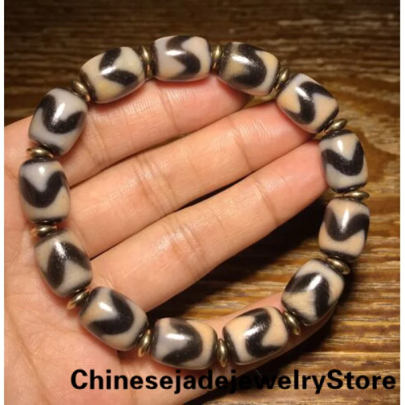 

Tibetan Buddhism Prayer Blessing Old Agate Tiger Tooth DZI Beads Bracelet Amulet