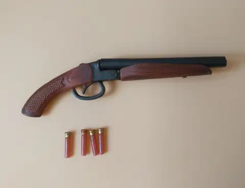 1/6th Shotgun For Weapon Model  12" Hot Toys Action Figure