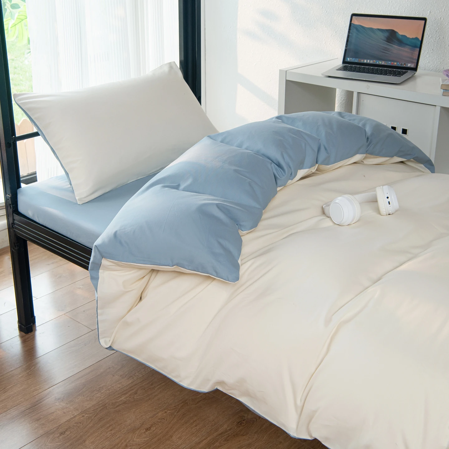 100% Cotton Bedding Set Minimalism Solid color, 3pcs Set Single Size for Back to School Season for Student Dormitory Decoration