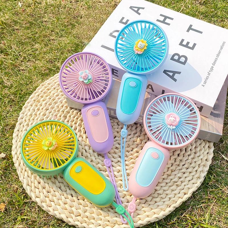 USB شحن المحمولة سطح المكتب Ventilador مروحة جيب صغيرة محمولة ثلاثة الرياح لاستخدام السيارة قابلة للشحن الجنية زهرة مروحة يدوية