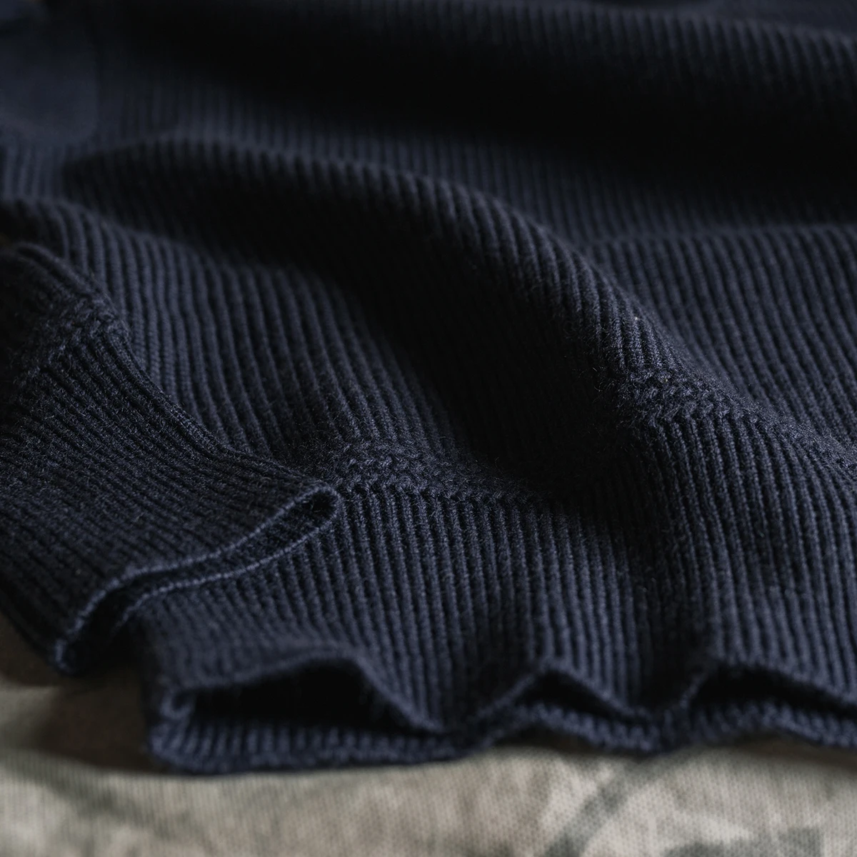 سترة صوفية رجالية سميكة ومتينة من برونسون بياقة نصف عالية وتصميم عصري للشتاء والعمل #4