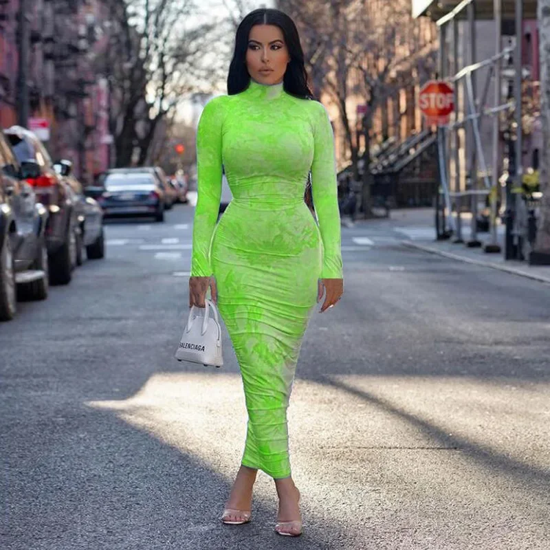 เสื้อยืดแขนยาวจับจีบพิมพ์ลายใหม่สำหรับฤดูใบไม้ผลิ2024แฟชั่นเอวสูงชุดรัดรูปปาร์ตี้คลับ