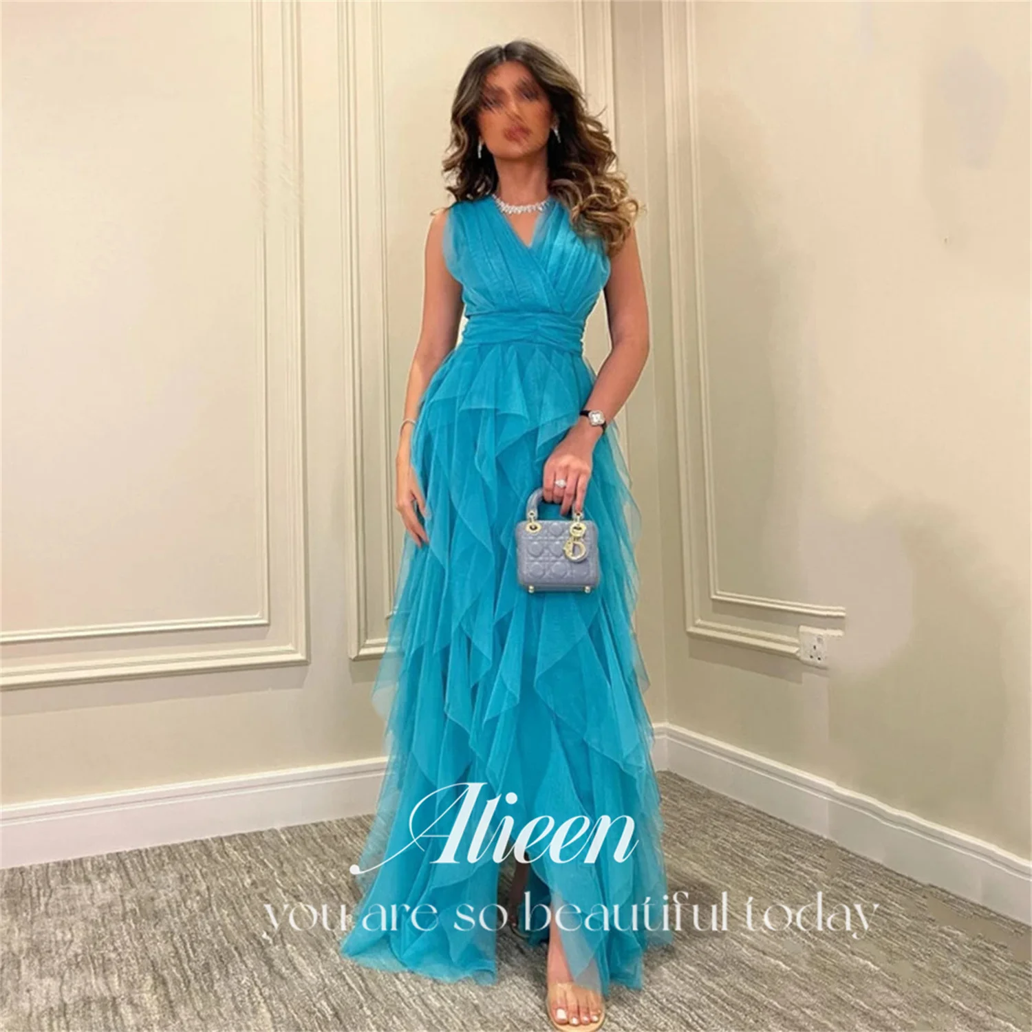 Saudi Arabia Blue-green V-neck Mesh Multi-layer Elegant Womens Party Dresses Customized Formal Occasions Royal Engagement Dress