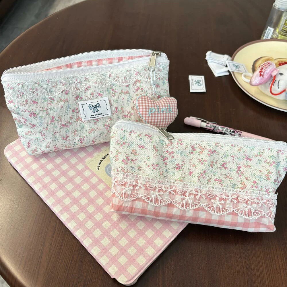 Ins Stil Bogen Spitze Stift Fall Rosa Blumen Design Süße Schreibwaren Stift Tasche Große Kapazität Bleistift Fall Liebe Anhänger Schule Liefert