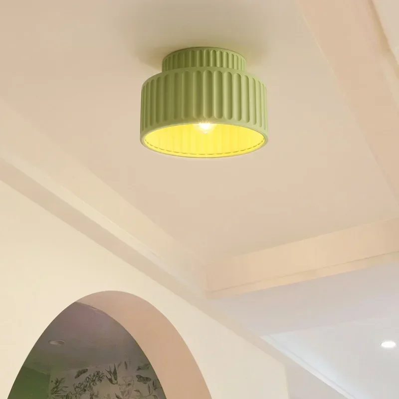 2026 Nordic Surface Mounting Ceiling Light Resin Lamp For Bedroom Hallway Living Room