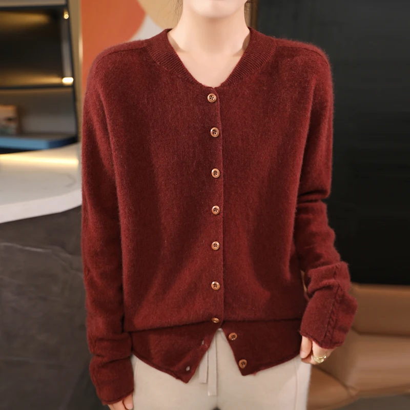 Autumn and winter new women\'s 100% merino sweater O-neck solid color loose high-end leisure fashion cashmere pullover.