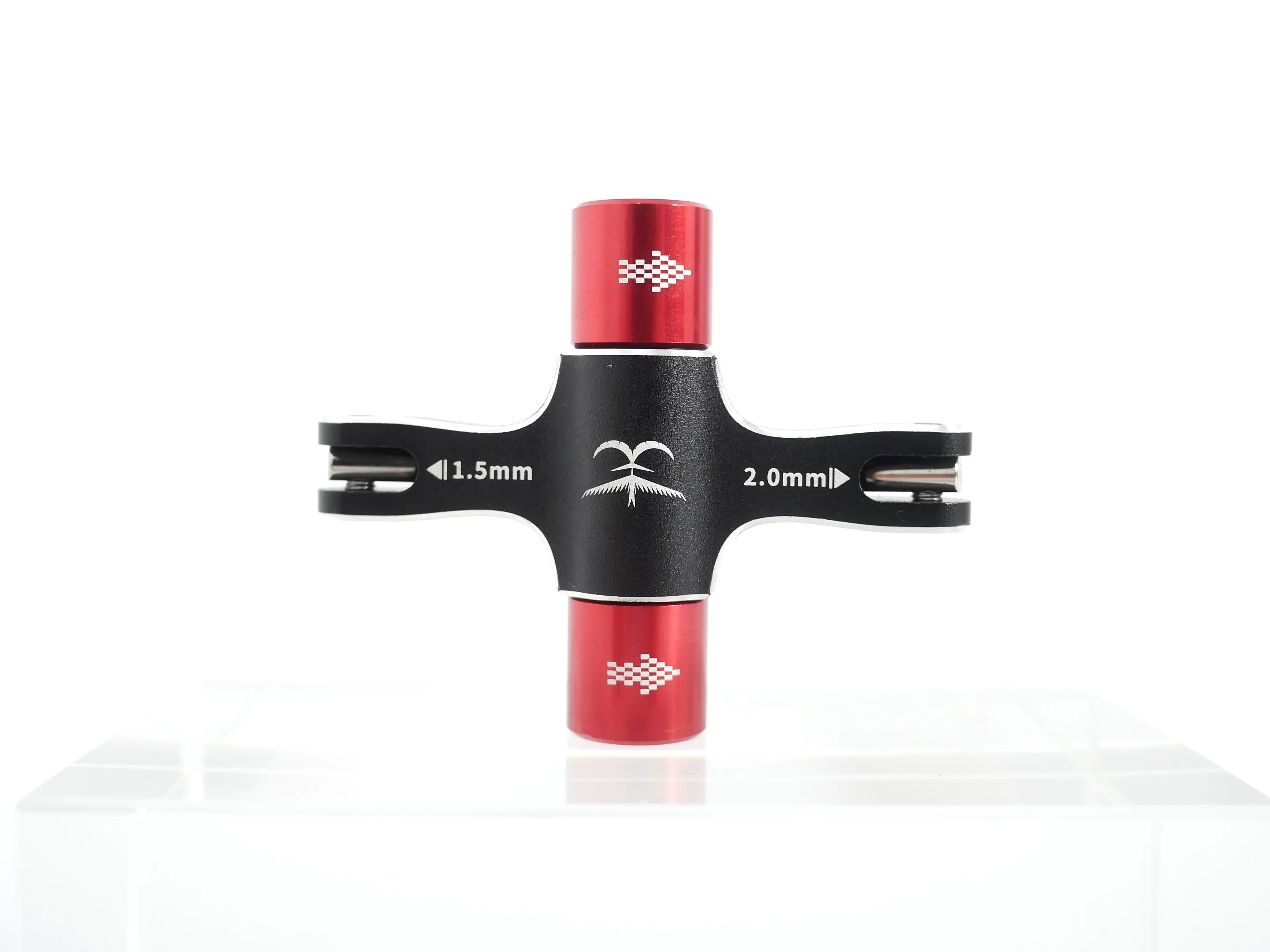 TransTEC M5 Quad-Schlüssel mit integriertem Einweglagerwerkzeug, 1,5-mm-/2-mm-Schraubendreher, zum Lösen des Propellers und des Motors für RC-FPV-Renn-Drohnen. – Detail 3