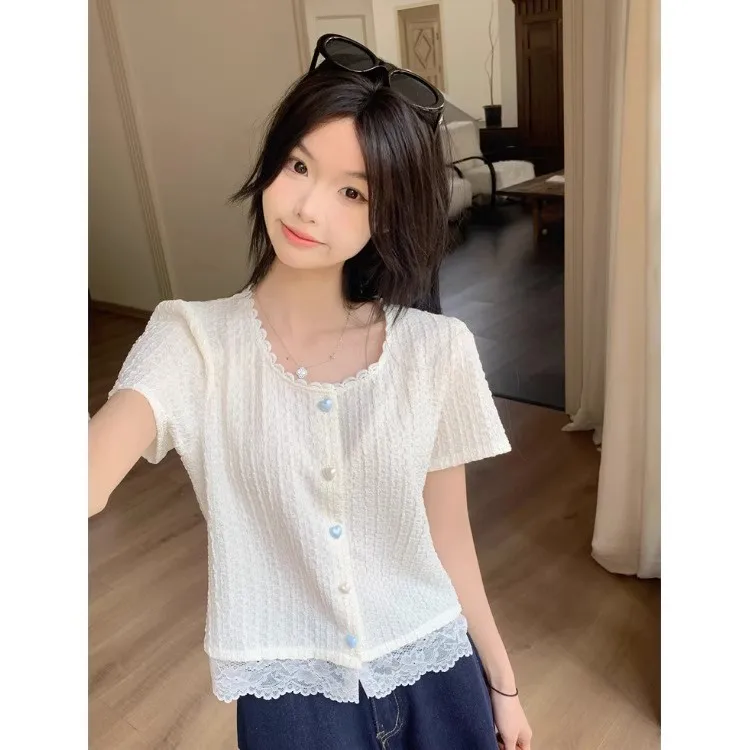 Sweet Lace Trim ort Sve irt Women's Sle Slim Fit Korean Faion round Ne ort Length Pure Color Button Detail