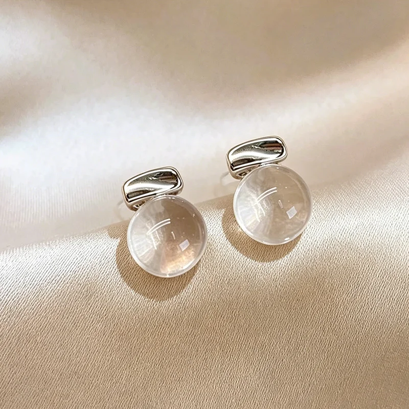 Silberfarbene, klare Kristall-Tropfenohrringe, minimalistische, transparente Kugel-Ohrstecker, eleganter Alltagsschmuck, Geschenk für Frauen – Detail 8