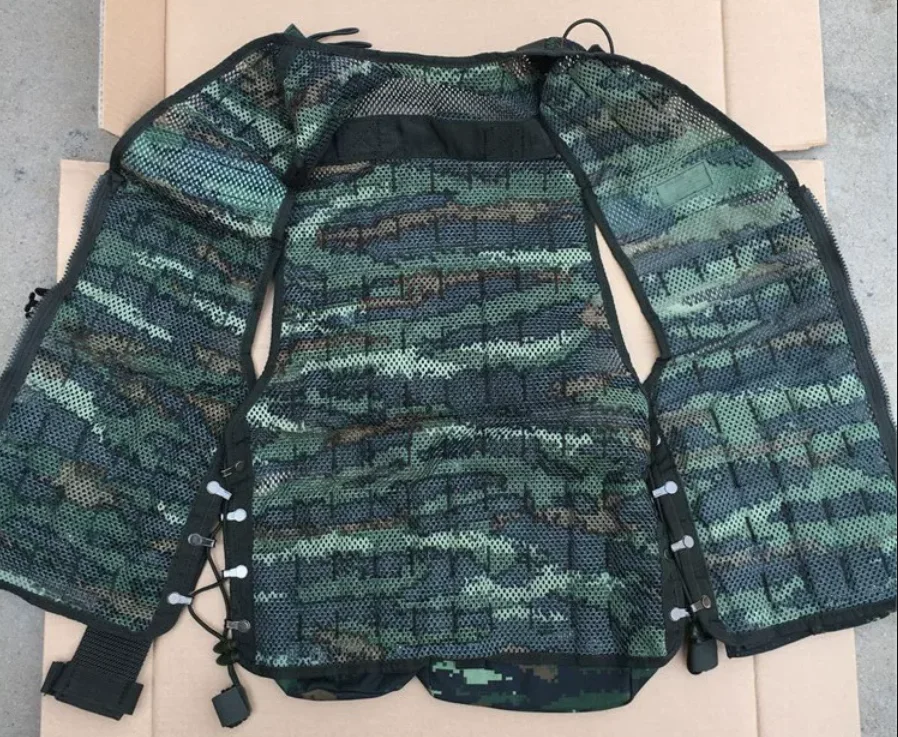 Chinese Tabby Tiger Green Camouflage Tactical Vest