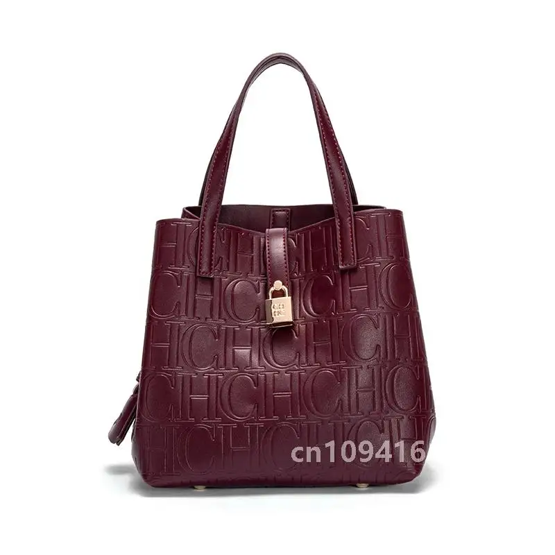 Classic Style Fashion Retro Craft New 2024 Women's Handbag Letter Printed Metal Accessories Large Capacity Solid Color