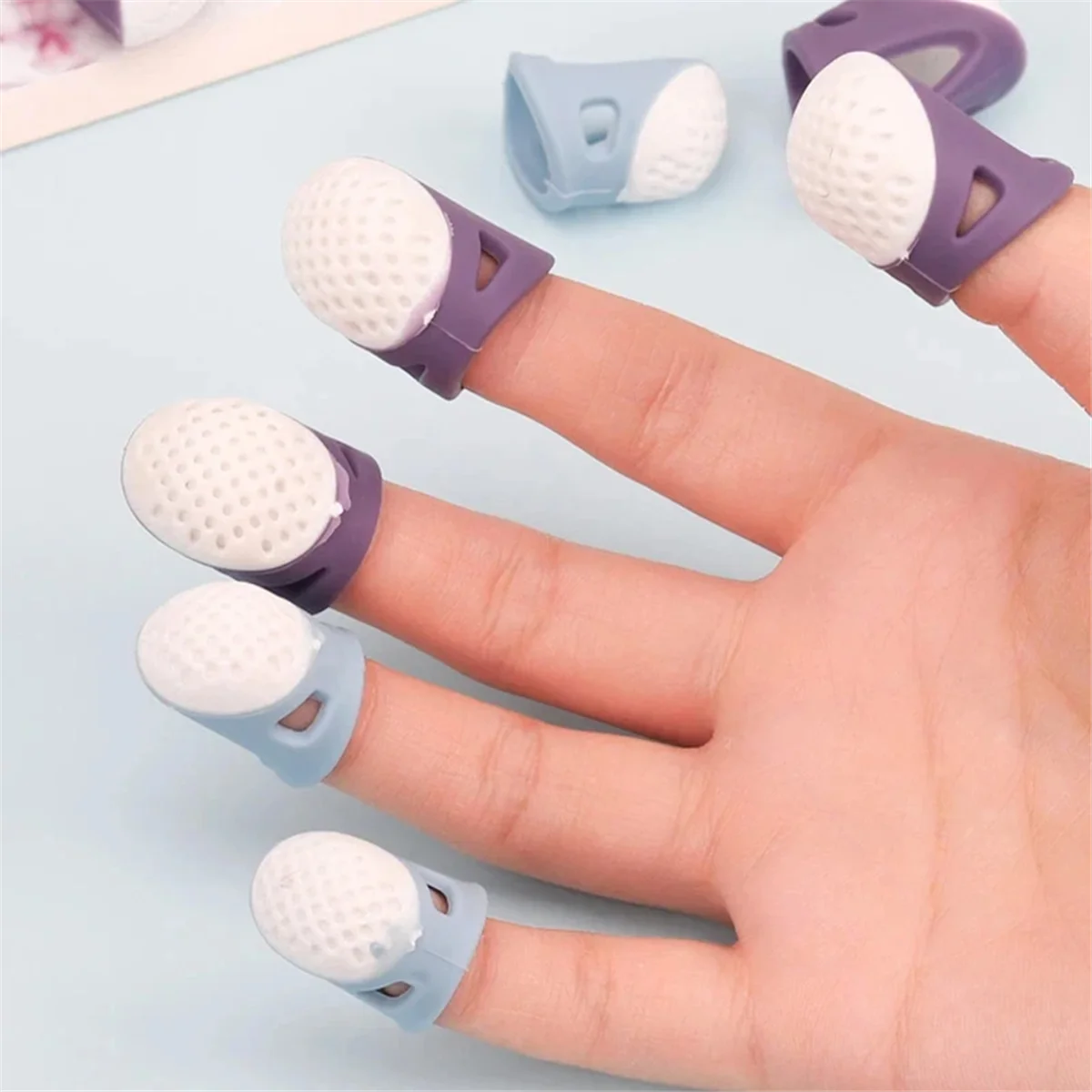 CHCH 20PCS Sewing Thimbles Silicone Sewing Finger Tips Anti-Slip Finger Cover Hollowed Protector Sleeve DIY Hand Sewing Tools