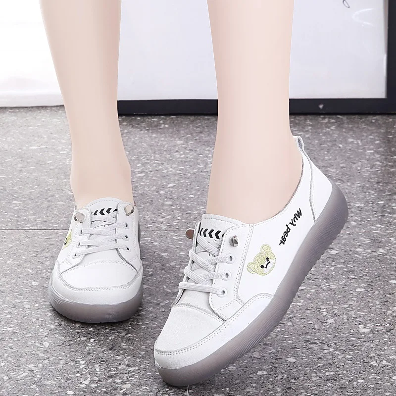 Spring Oxfords Women\'s Flat Shoes Fashion Casual Classic Solid Color PU Leather Shoes Women White Shoes Lacing Sneakers