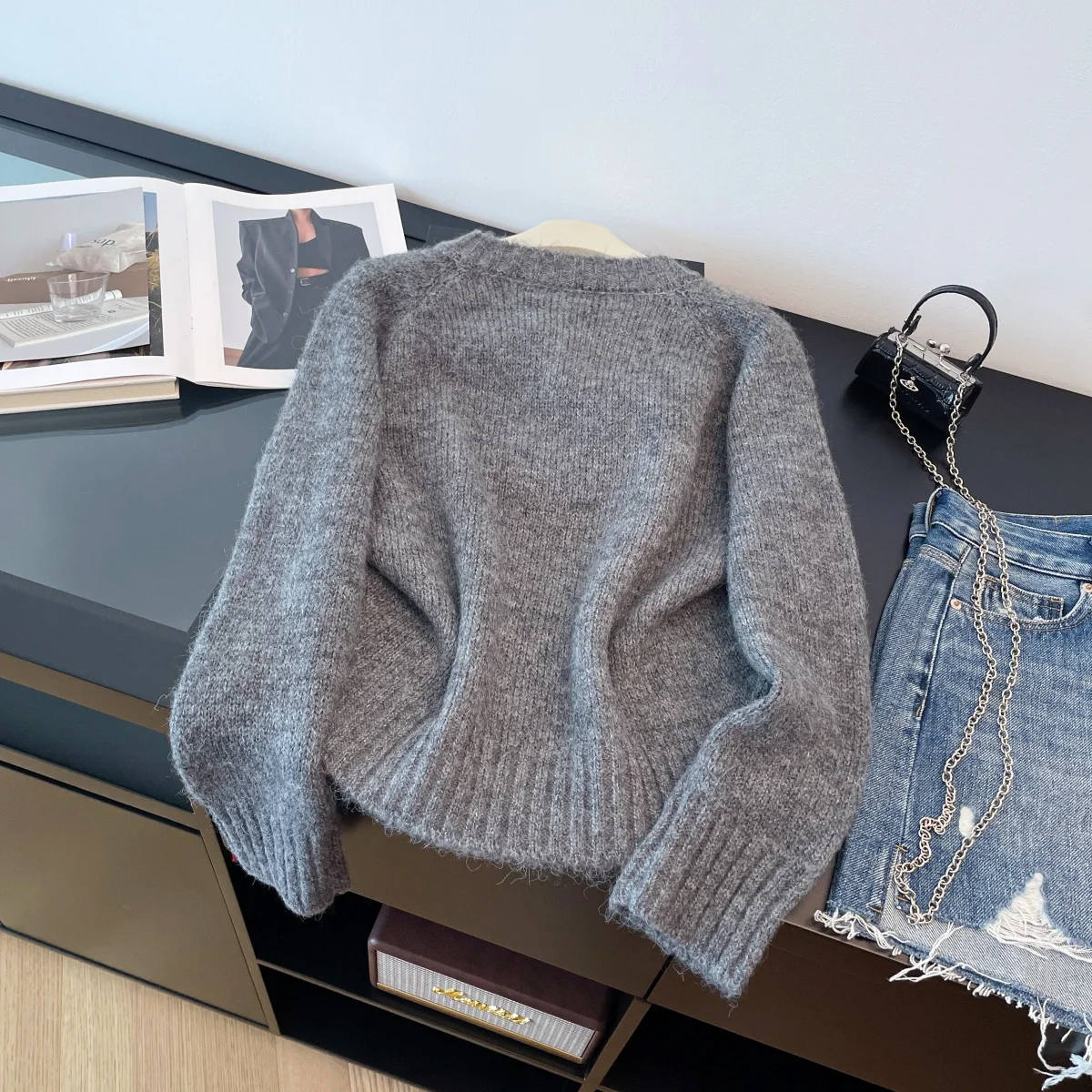 المرأة المشمش الخامس الرقبة متماسكة البلوز سترة 2000s خمر الكورية نمط طويلة الأكمام دافئ سترة الكشمير المعنقة للنساء الملابس 2025 #6