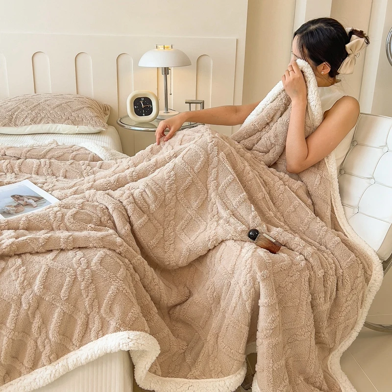 Twist Blanket for Bed Thermal  King Queen Sherpa Fleece Throw  for Couch Sofa Bedroom Soft Warm