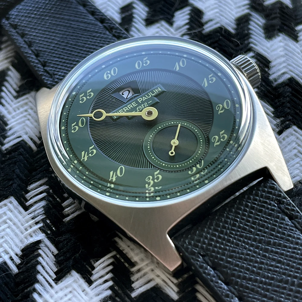 จุดสินค้า Pierre Paulin กระโดดชั่วโมงนาฬิกาผู้ชาย Silver Dial อัตโนมัติ St17 นาฬิกา Vintage วันที่หน้าต่าง 36 มม. โลหะ