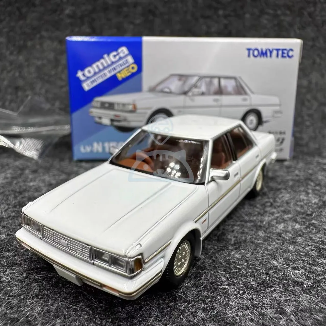 2405 Tomytec TLV 1/64 LV-N156c cresta White Die-cast Alloy Car Model Collection Display Gift