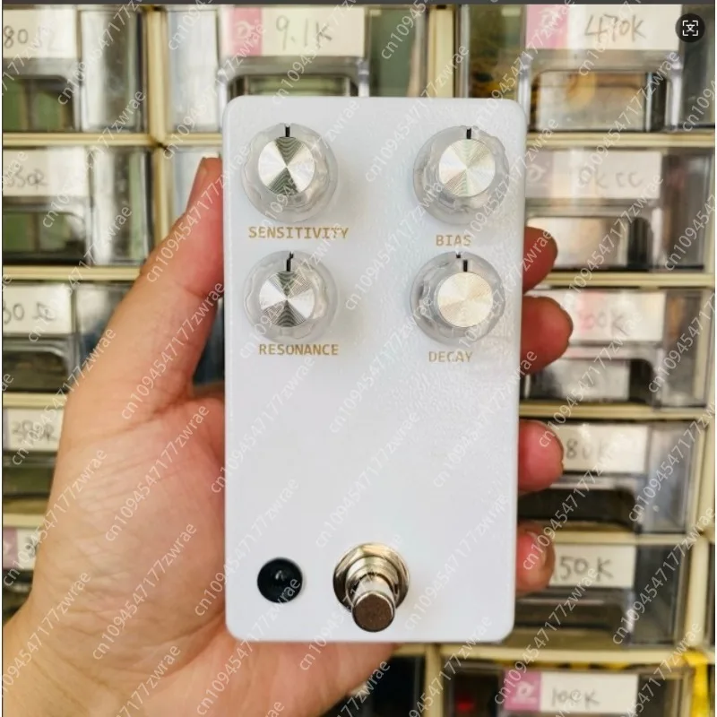 

68pedals Snow White Auto Wah Automatic Wah Single Block Effect Device
