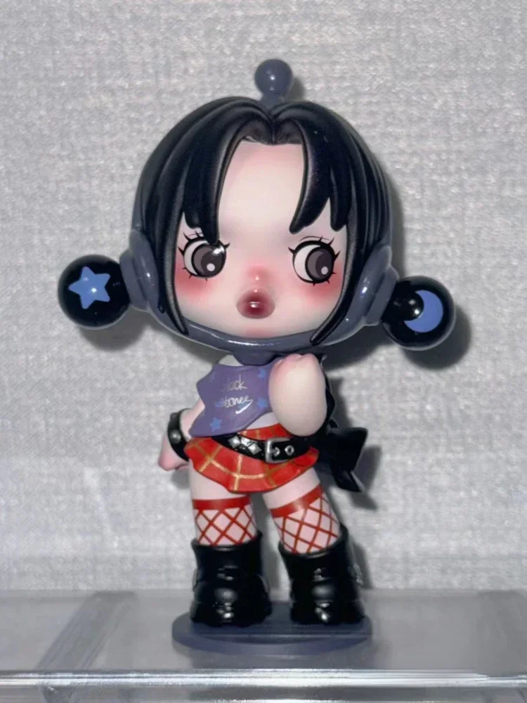 Skullpanda Skullpanda Nana Punk Band Beauty Figure Doll Childhood Memory Moon Baby SP Toy Healing Art Collection