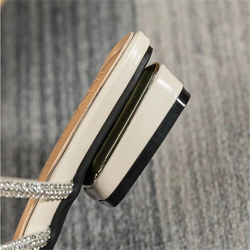 Summer New Women's Slippers Outdoor Sandals Casual Flat Shoes Stylish Metal Design Korean Style Office Wear Large Size 43