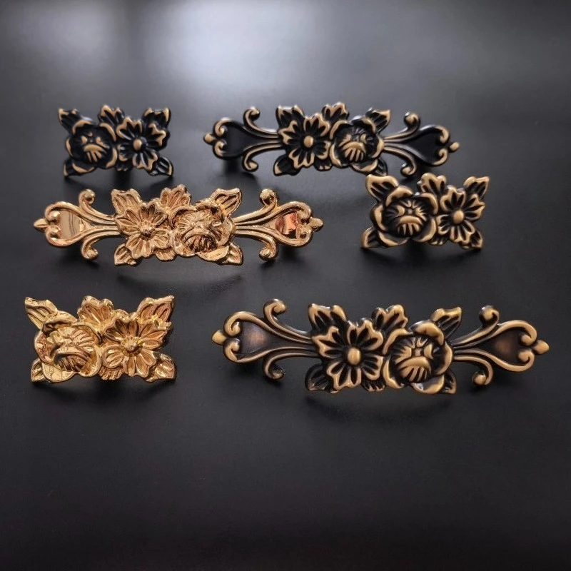 French Solid Brass Flower Furniture Handles Creative Design Knobs and Handles for Drawers Dresser Luxury Kitchen Cabinet Handles