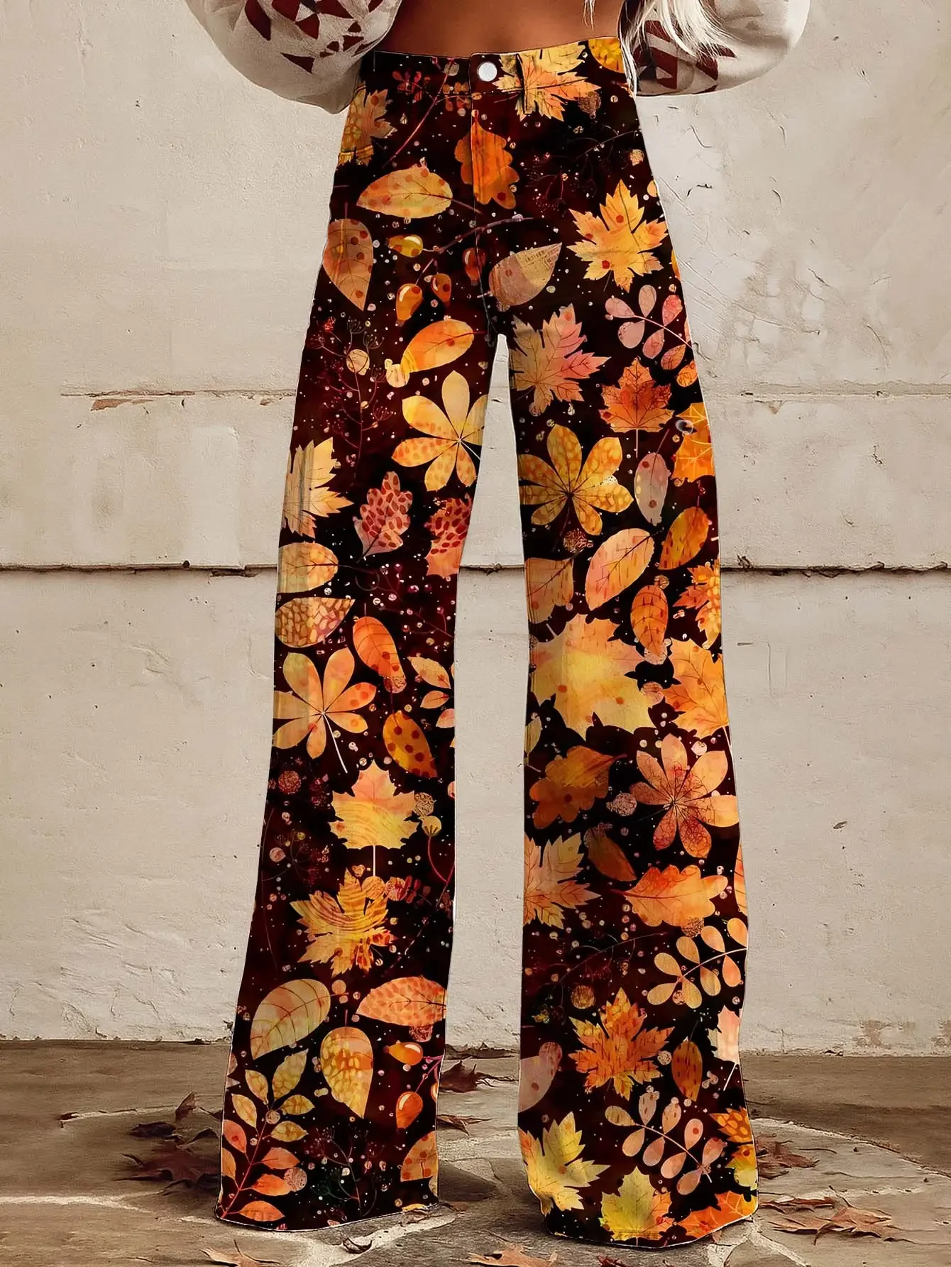 Fashionable and casual leopard print loose flared imitation jeans, comfortable and slimming women's pants for all seasons