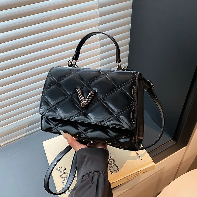 

Trendy Mini Messenger Bag New Casual Texture Shoulder Bag Paris Designer Handbag High-end Light Luxury Women's Bag