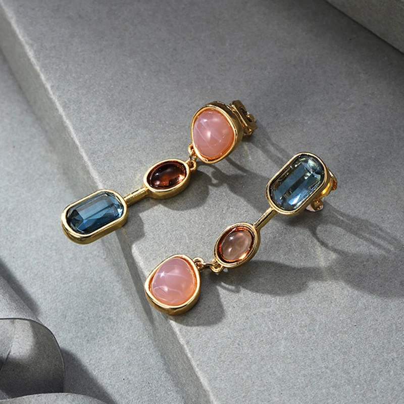 Asymmetric Colored Resin Pendant Clip on Earrings for Women Irregular Fashion Unique Design Ear Accessories Party Jewelry Gift