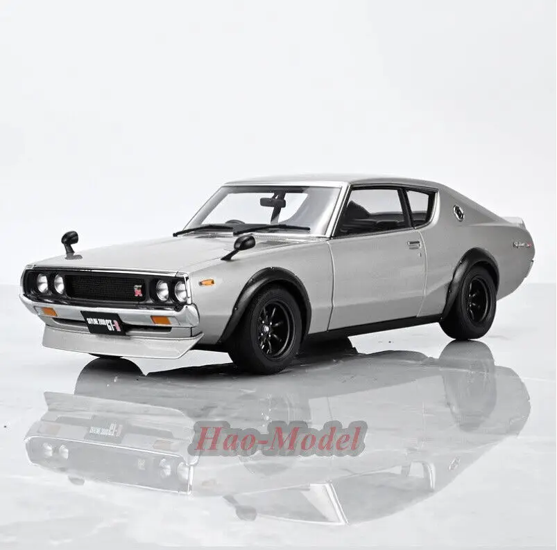 Autoart 1/18 For Nissan skyline 2000 GTR KPGC110 Metal Diecast Model Car Simulation Toys Birthday Gifts Hobby Display Collection