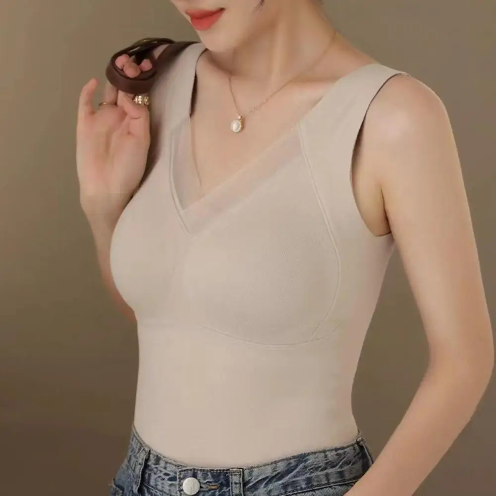 

Women Thermal Wear Graphene Vest with V-neck Design Cup Elastic Fabric Thermal Innerwear for Autumn Winter Warm Bottoming Tops