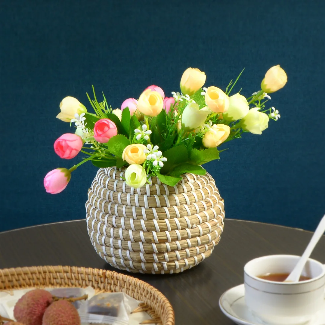 Round Hand‑Woven Straw Basket Decorative Flower Pot Desktop Vase No Flowers Home Table Ornament Plant Container