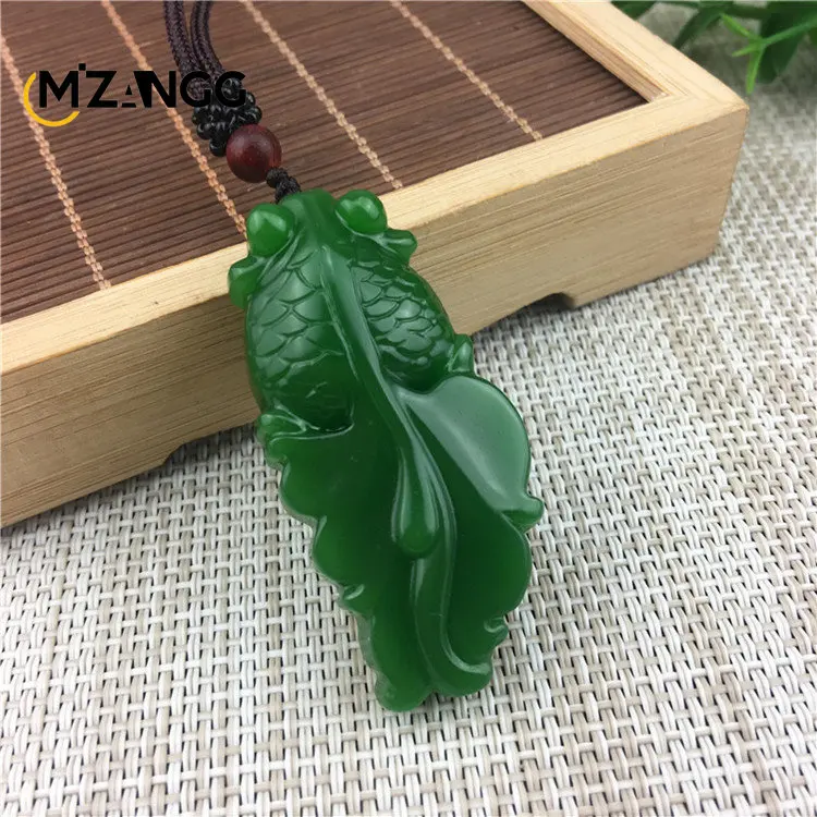 Natural Green Chinese Jade Goldfish Pendant Women's Small Goldfish Necklace Hand-carved Personality Fashion Jewelry Lucky Mascot