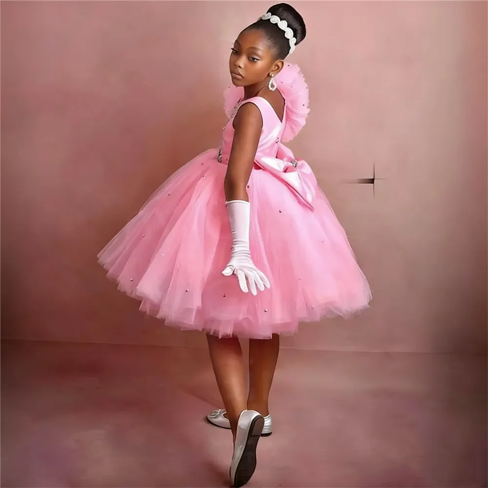 فستان فتاة الزهور الفاخر المخصص لحفلات الزفاف من الساتان المطرز بدون أكمام مع فيونكة للأطفال وحفلات أعياد الميلاد الأولى