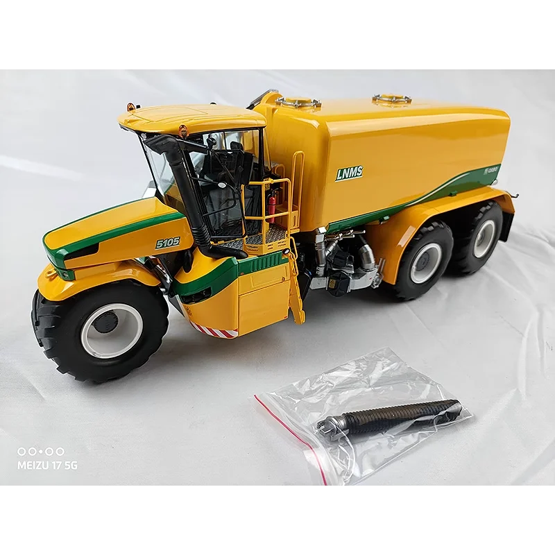 

Diecast TEKNO 1:32 Scale Ploeger Oxbo 5150 LNMS Agricultural Alloy Tractor Model Collectible Toy Gift Souvenir Display Ornament