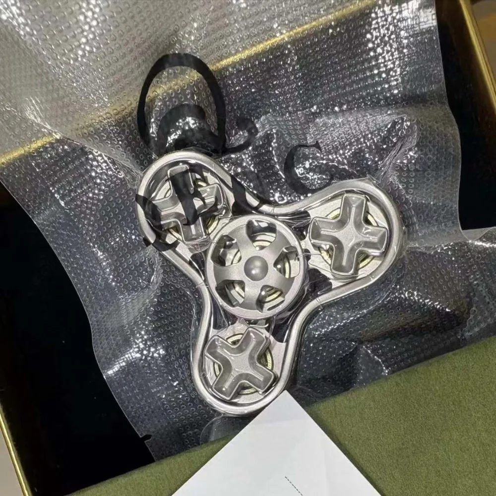 QEDC الطائرات تململ سبينر ألعاب متململة للبالغين أدوات تخفيف القلق المعدنية التصاميم الأصلية الدوران #6