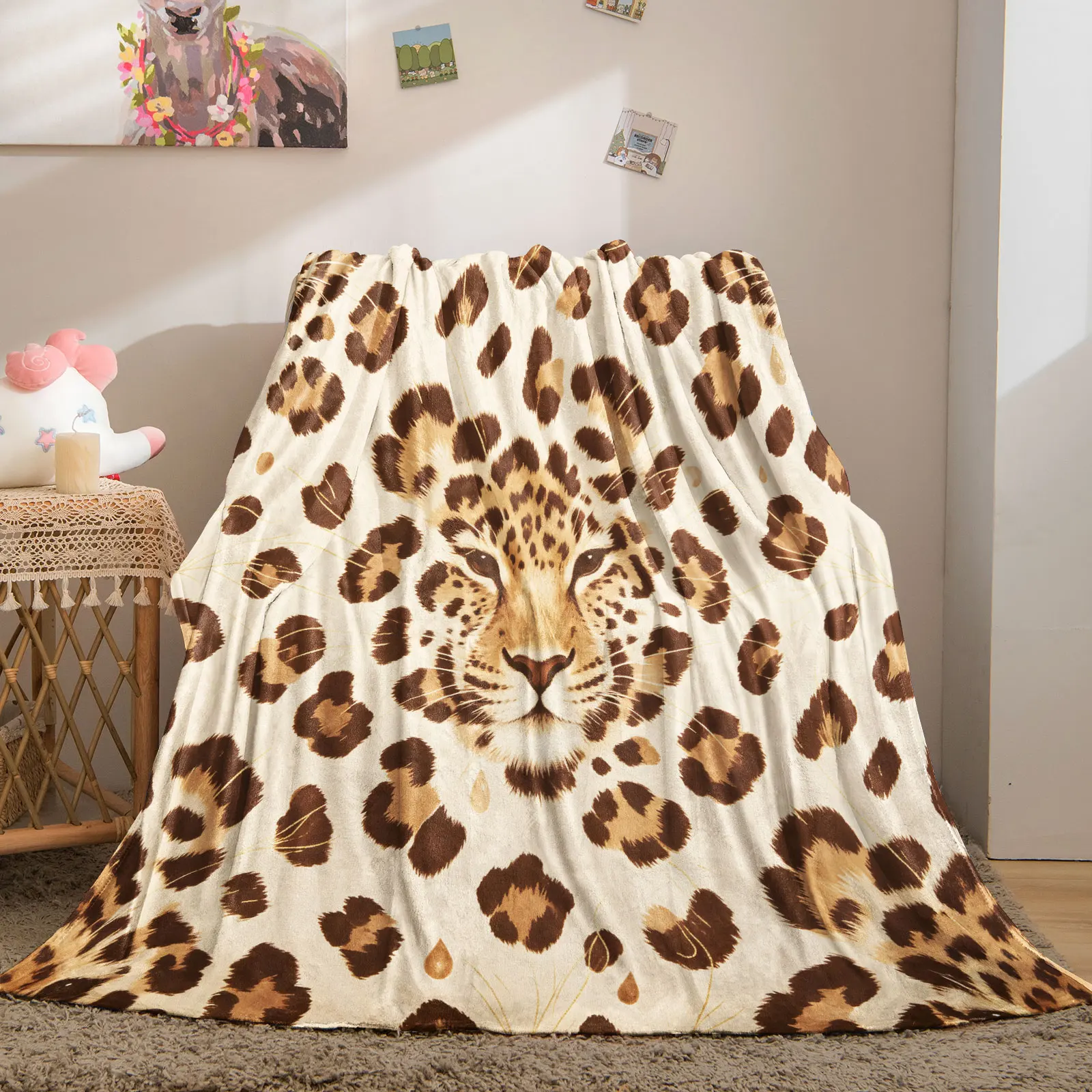 Leopard Head Print Flannel Throw Blanket Ultra Soft Plush Warm Blanket for Sofa Bed Couch Car Camping Home Decor Fleece Blanket