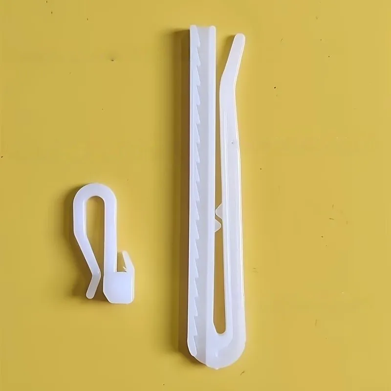 Strong Load Support 7cm Flexible Window Hooks 11 pcs, perfect for Home Window Decoration, Easy Install Simple Setup