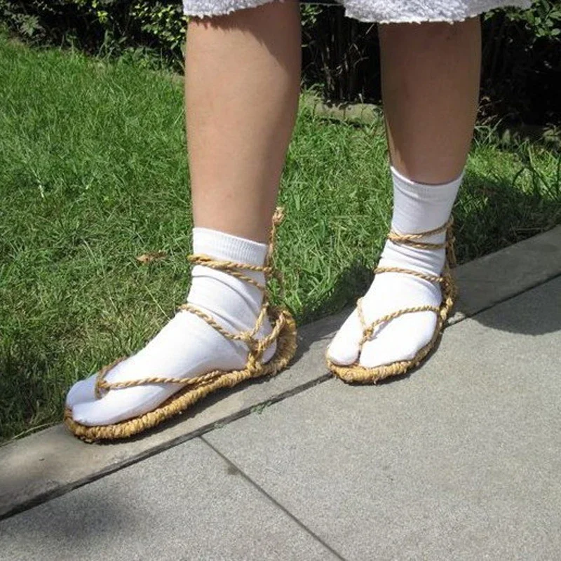 BLEACH COSTUMES HAND-MADE STRAW SANDALS SLIPPER SHOES + FREE SOCKS COSPLAY PROPS