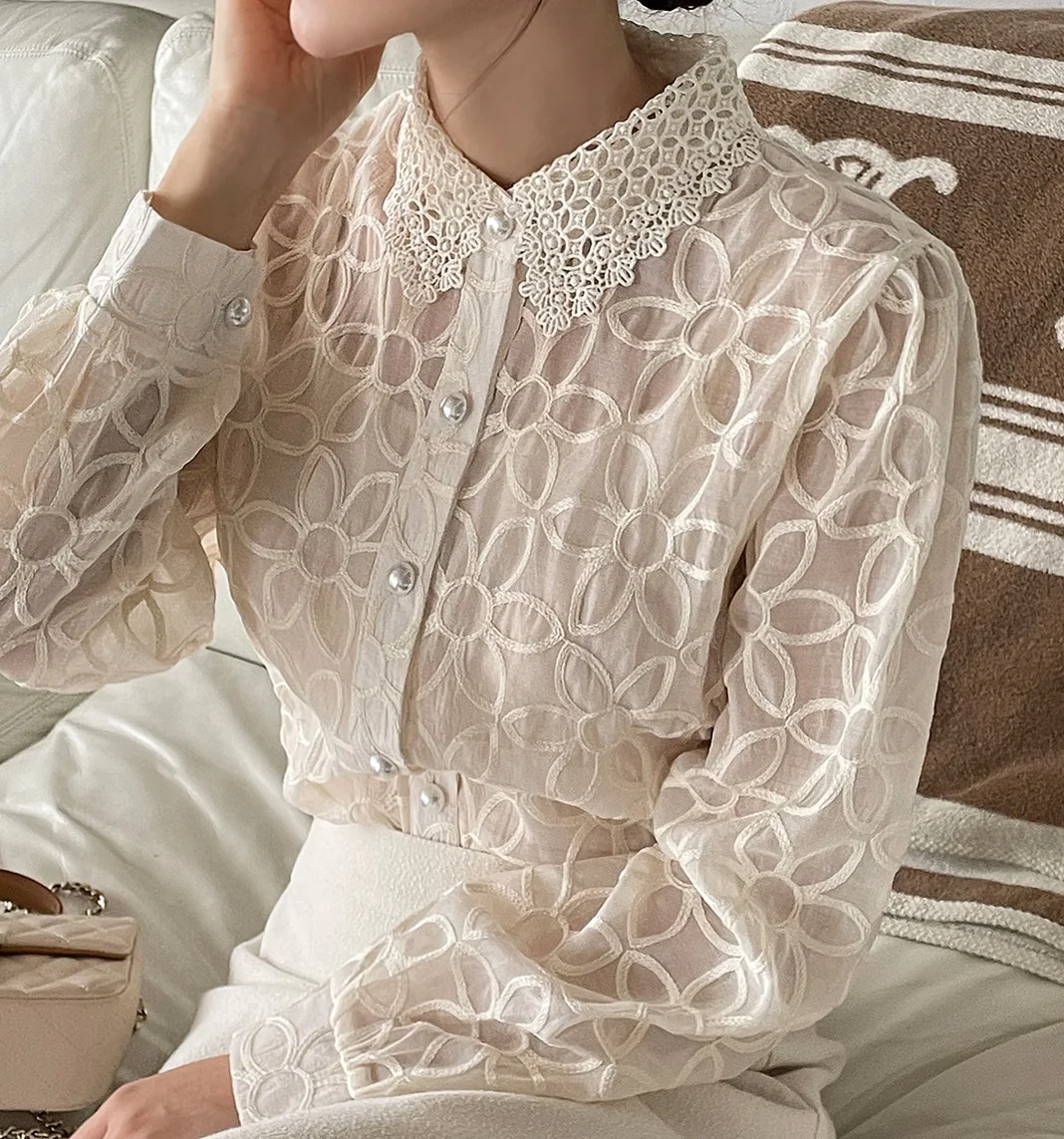 2024 New Fashion Autumn Spring Embroidery Flower Blouses Elegant Women Lace Doll Collar Single Breasted Office Loose Shirt Tops