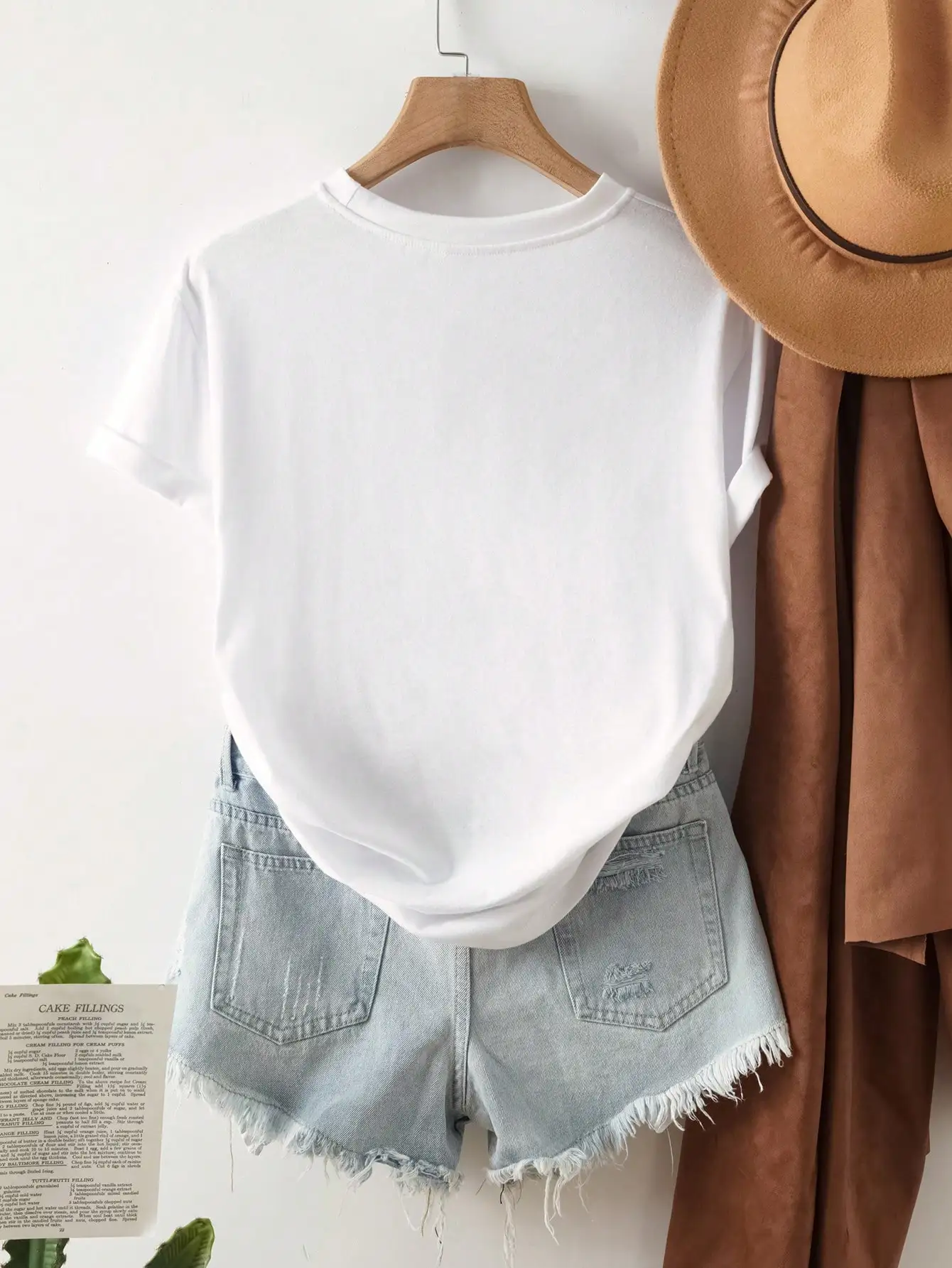 เสื้อยืดแขนสั้นพิมพ์ลายพลัสไซส์ผู้หญิง หลวมและลำลอง นุ่ม สบายและระบายอากาศได้ กีฬากลางแจ้ง