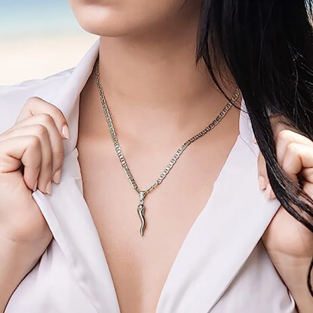 Simple Personality Silver Color Polished Surface Small Chili Pepper Pendant Necklace for Women Fashion Stainless Steel Jewelry