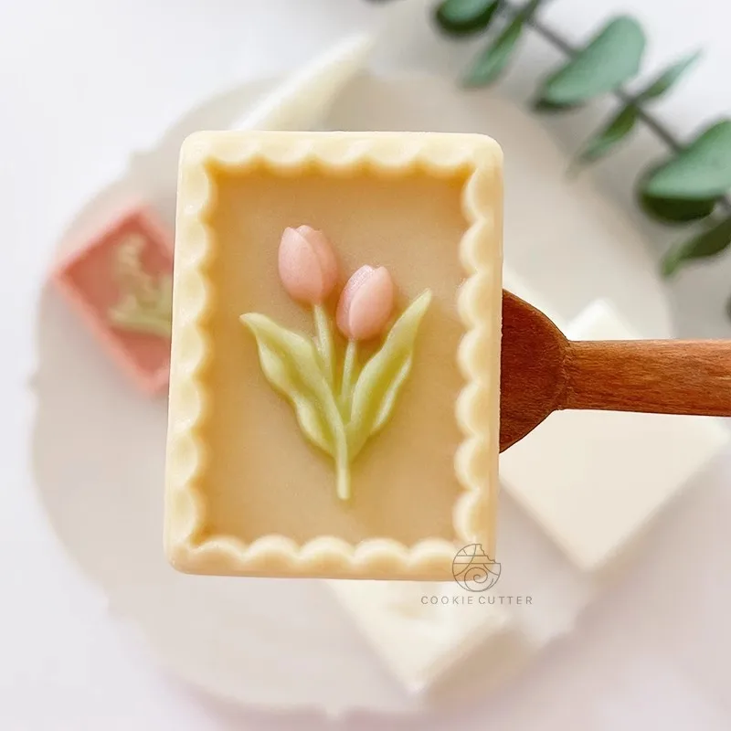 2Pcs/Set 30g Square Shape Mid-Autumn Mooncake Mold Lily Pattern Cookie Frame Cutter Pastry Dessert Mung Bean Cake Baking Tools