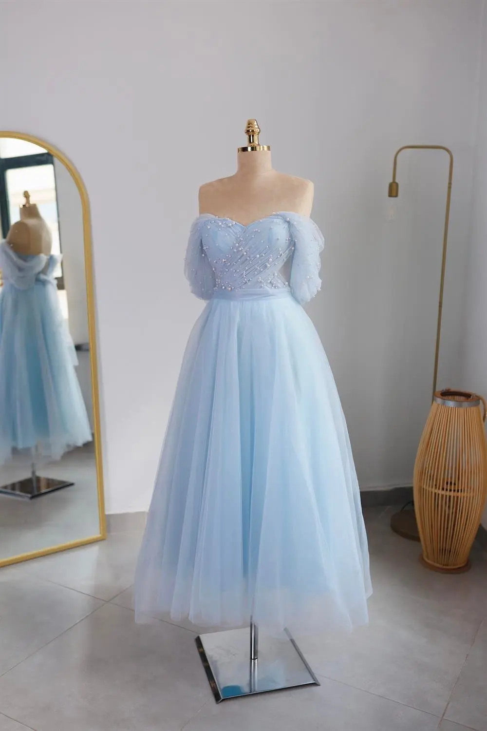 Colorful Off The Shoulder Beaded Plear Sweethart Prom Dresses Tea Length Custom Made 2024 Homecoming Wear