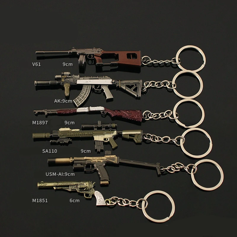Anime Resident Evil 8 Village Mini Gun Keychains Game V61 AK M1897 SA110 USM AI M1851 Revolver Key Ring Backpack Pendant Gifts