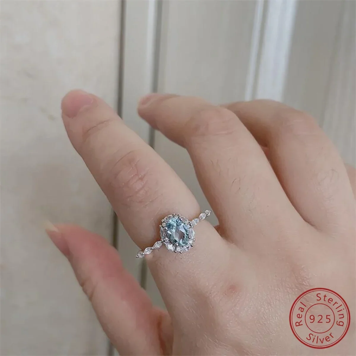 2024 produk baru 100% 925 perak murni cincin kristal Topaz Jepang penuh berlian super berkilau cahaya mewah perhiasan biru